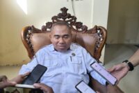 Kepala Dinas Tenaga Kerja dan Transmigrasi (Disnakertrans) : Daud Djubedi