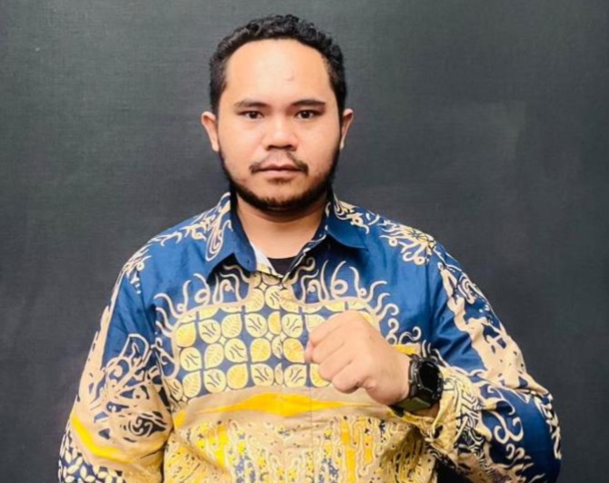 Sekretaris Bidang Energi dan Sumber Daya Mineral (ESDM) Formapas Malut : Alfian Sangaji