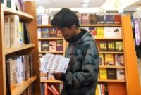 mahasiswa asal Loleojaya : Munawir Idham