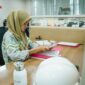 Sifa Sahbila Amirudin : salah satu generasi muda terbaik Pulau Obi di tengah kesibukan menjalani masa magang di Departemen HRGA Site Obi.